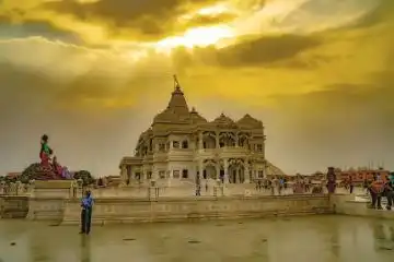 pilgrim trip to Mathura