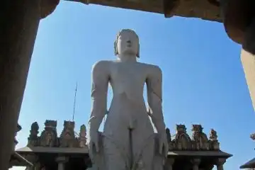 visiting Shravanabelagola for pilgrimage